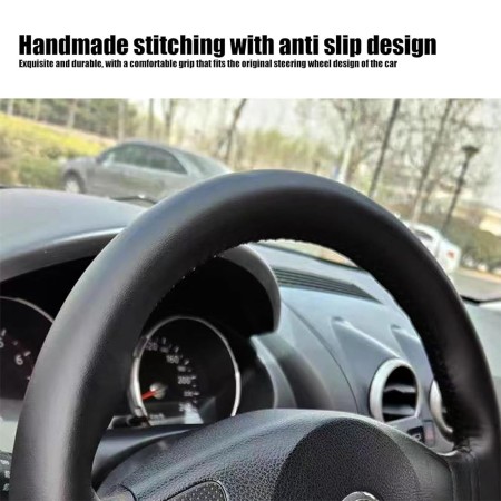 Husa volan din piele ecologica ne-perforata, diametru 37-39 cm, cu ac si ata Neagra