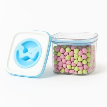 Recipient Depozitare Alimente 0.6L din Plastic Transparent, Capac Albastru-Alb, Cutie Tip Container pentru Cereale si Gustari, 11.5x8 cm