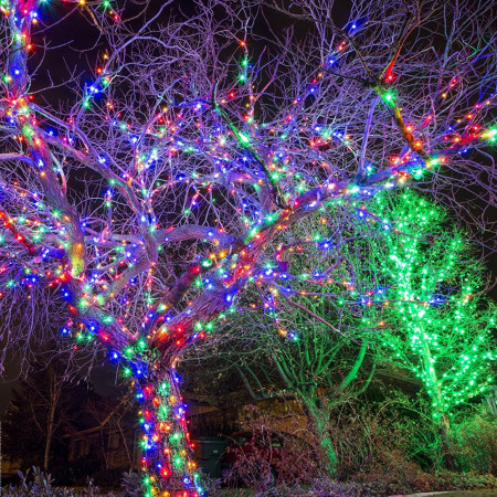 Instalatie Brad de Craciun liniara, 8 jocuri de lumini, Controler, 24 m din care 1m cablu priza, 220V, 300 LED, Multicolor