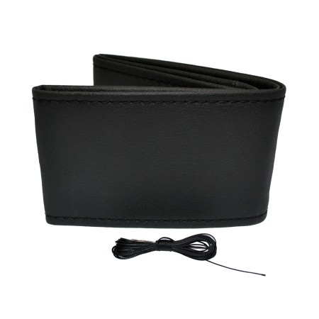 Husa volan din piele ecologica ne-perforata, diametru 37-39 cm, cu ac si ata Neagra