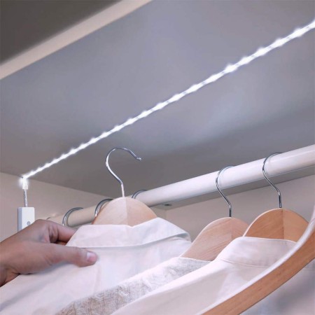 Banda LED cu senzor de miscare pentru Iluminare Mobilier, lungime 2m