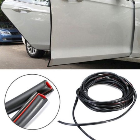 Bandă Decorativă Auto „U” pentru Interior – 15m, Negru Universal, Protecție și Tuning Elegant
