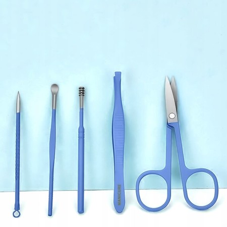 Set Manichiura si Pedichiura 16-in-1 cu plic din piele ecologica, model 