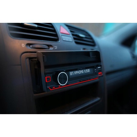 Player Auto RGB, 4 x 50W, model XBASS 7011X, cu Suport Telefon, Telecomanda pe volan, Bluetooth, Radio, MP3, AUX, Card
