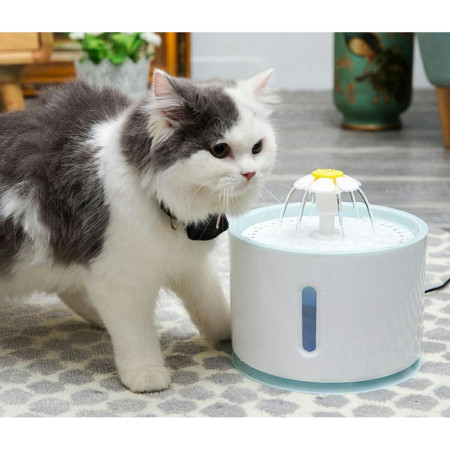 Adapator automat electric pentru caini si pisici, model Fountain, capacitate 2,4l, alimentare 5V, 1,5W