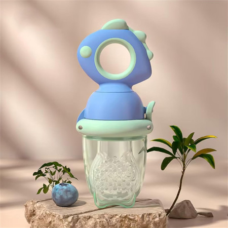 Suzeta fructe bebelusi din silicon alimentar, +4 luni, tetina cu gauri 2 mm, capac protectie, 12.4x5.1x4.7 cm, albastru