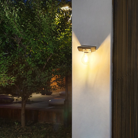 Lampa solara Flippy, pentru exterior, tip bec, rezistenta la apa IP65, material ABS, baterie 3.7V, 1200 mah, 9.5 x 11 cm, autonomie 8 ore, senzor de miscare,  alb cald