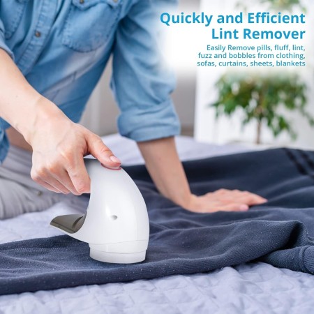 Aparat Pentru Curatat Scame, Par Si Praf, Flippy, Trimmer pentru Diferite Tipuri De Material, Cu Lame Din Otel Inoxidabil, Maner Ergonomic, Incarcare Prin USB, 15x6x9 cm, Alb