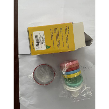 Set 6 stampile pentru prajituri Flippy, tematica de Craciun, din silicon alimentar non-toxic, taietor aluat inclus, 6 cm,  maner din plastic, compact, usor de depozitat,