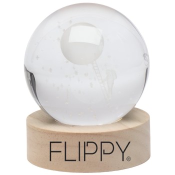 Lampa LED Decorativa, Flippy, cu Bila de Cristal cu Diametru 6cm, Model Astronaut pe Scara catre Luna 3D, Alimentare USB, Suport din Lemn, Lumina Alb Cald