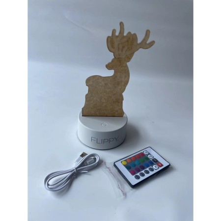 Lampa LED decorativa, Flippy, 3D, Cerb, cu telecomanda, doua moduri de alimentare USB si baterii, 20 cm inaltime, din material acril si lumina multicolora, alb