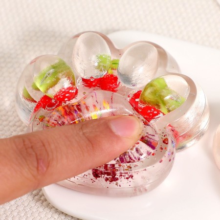 Jucarie Antistres Squishy, Flippy, cu Revenire Lenta, Model Cat Paw, 6.5 x 7 cm, din Tpr, 4-6 Ani, Model 5 Fructe, Transparent