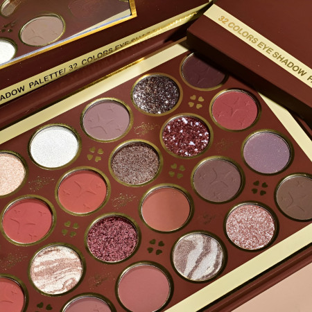 Trusă Machiaj Be Mine – 32 Nuanțe Fard de Pleoape, Texturi Mate, Sidefate & Glitter, Cadou Ideal