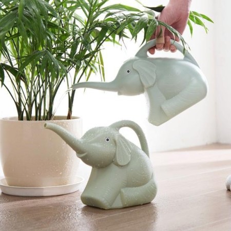 Stropitoare Copii în Formă de Elefant, 1.5L, Plastic Ușor, Albastră, pentru Udat Plante Ghiveci și Grădină, 19.5x17x11.8 cm
