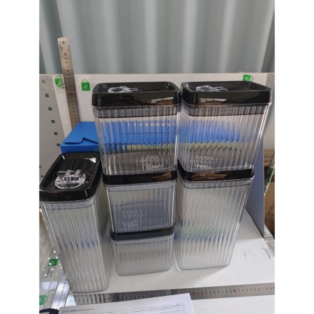 Cutii de Depozitare Alimente, Flippy, Set din 6 Cutii de tip Container, Recipiente pentru Cereale in Bucatarie, Diferite marimi, Transparente cu Capac Negru