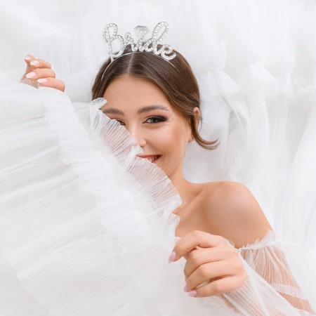 Coronita pentru Mireasa, Flippy, Model Bride, cu Cristale, Marime Universala, 12.5 x 14.5 cm, Alb