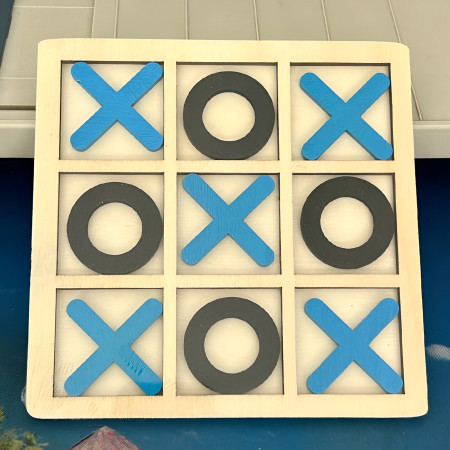 Jucarie Montessori Tic Tac Toe, Flippy, Educativa, Interactiva, din lemn, X si O, 9 Piese, 14.3x14.3 cm, Albastru Negru