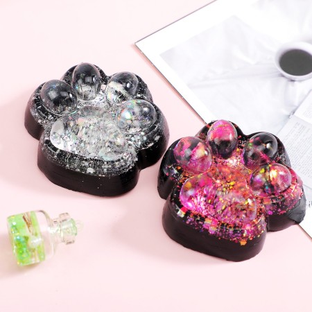 Jucarie Antistres Squishy, Flippy, cu Revenire Lenta, Model Labuta de Pisica cu Sclipici, 6.5x6 cm, 60g, Ambalaj Transparent, Alb-Negru