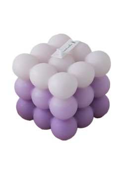 Lumanare Parfumata, Flippy, din Ceara De Soia, Model Cub, Gradient in 3 Culori Pale, 6x6x6 cm, Aroma de Lavanda, Mov