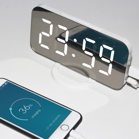 Ceas digital cu LED, Flippy, multifunctional, afisaj digital, alarma, 2 porturi USB de iesire, ecran tip oglinda, modern, 15.8 cm, alb