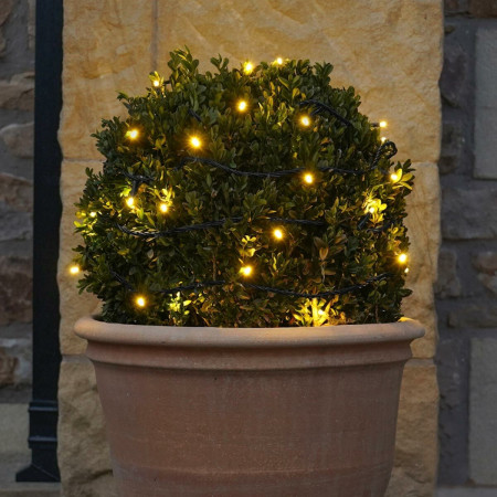Instalatie de Craciun Liniara, 8 jocuri de lumini, 22 m, din care 1 m Prelungitor 220V, 300 LED, Controler, Fir Negru, Alb Cald