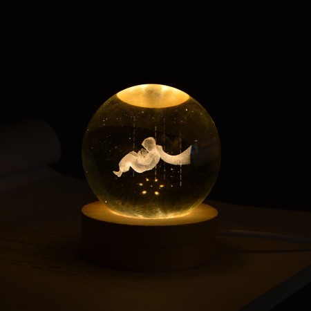Lampa LED Decorativa, Flippy, cu Bila de Cristal cu Diametru 6cm, Model Micul Print 3D, Alimentare USB, Suport din Lemn, Lumina Alb Cald