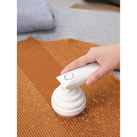 Aparat Pentru Curatat Scame, Par Si Praf, Flippy, Trimmer pentru Diferite Tipuri De Material, Cu Lame Din Otel Inoxidabil, Maner Flexibil, Incarcare Prin USB, 13x8 cm, Alb