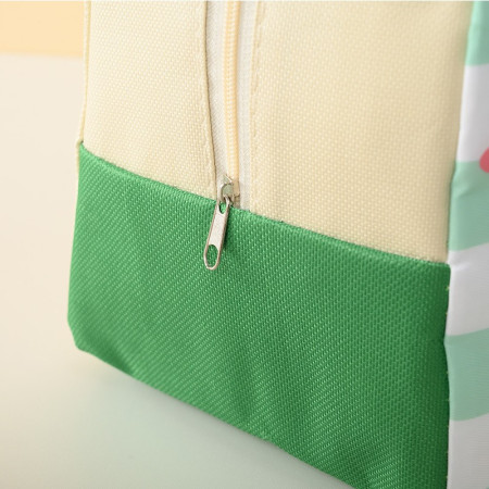 Geanta Termoizolanta pentru Copii, Flippy, 23x13x19 cm, Model Imprimeu Dinozaur, din Folie de Aluminiu si Panza Oxford, Verde