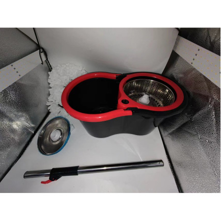 Set mop rotativ cu galeata Flippy, material plastic si microfibra, rezistent, cu dop scurgere, vas detasabil, pentru interior, capacitate 8 l, negru/rosu