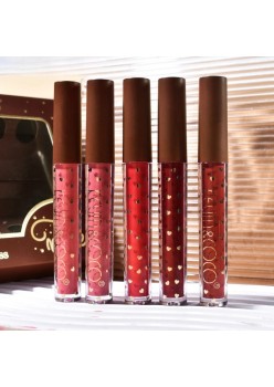 Set Rujuri Lichide "Be Mine" – 5 Culori Lucioase, Rezistente la Transfer, Finish Catifelat, Cadou Elegant, 14.4 x 10.9 cm