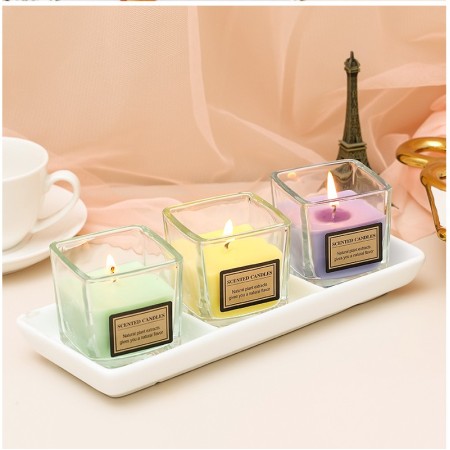 Lumanare Parfumata, Flippy, Model Pahar Transparent, cu Ulei Esential, 4.8 x 5.4 x 5.5 cm, Aroma de Kaki Japonez, Galben