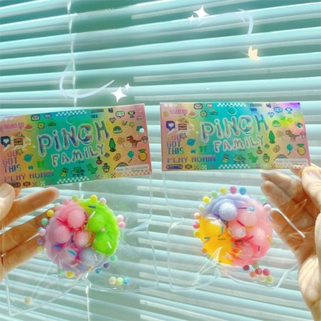 Jucarie Antistres Squishy, Flippy, cu Revenire Lenta, Model Prajiturica, 6x6 cm, 60g, Ambalaj Transparent, Multicolor