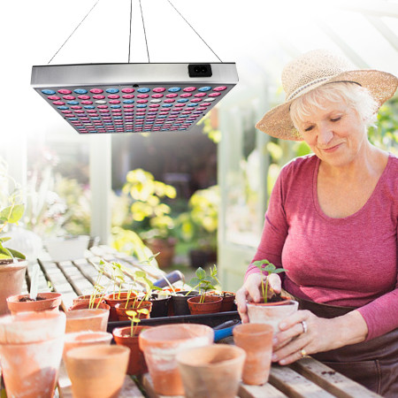 Lampa LED 45W Flippy, pentru cresterea plantelor in interior, 225 de leduri, 165 leduri rosii, 60 albastre, 30 x 30 cm, multicolor