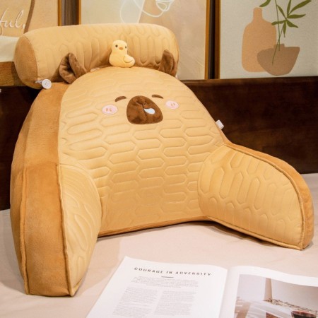 Perna Spatar pentru Pat, 60 x 40 cm, din Latex, Multifunctionala, Model Capybara cu Ratusca in Cap, Maro