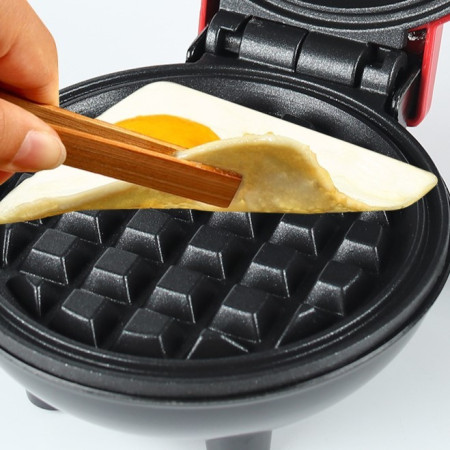 Mini Aparat de Vafe, Flippy, Multifunctional, Pentru Casa si Calatorii, Compact, Usor de Transportat si Depozitat, 18x14.5x9.3 cm, Rosu