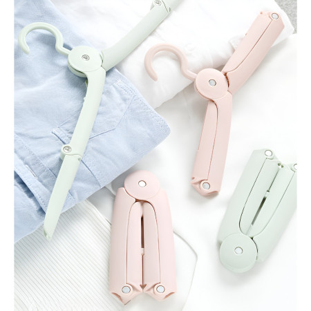 Umeras Pliabil de Calatorie, Flippy, Mini Cuier Portabil pentru Haine, Suport de Uscare, 14x7x1.4cm, Roz