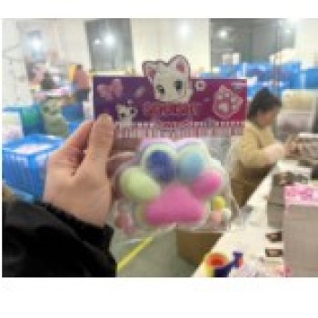 Jucarie Antistres Squishy, Flippy, cu Revenire Lenta, Model Cat Paw, 12.5x10.5 cm, 220g, Ambalaj Transparent, Model 3, Multicolor