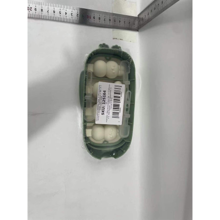 Forma pentru inghetata Flippy, 4 compartimente, forme cu animalute, materialsilicon si ABS, 21 x 12.8 x 3cm, verde