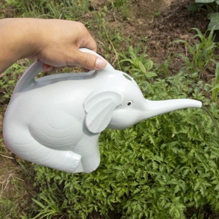 Stropitoare Copii în Formă de Elefant, 1.5L, Plastic Ușor, Albastră, pentru Udat Plante Ghiveci și Grădină, 19.5x17x11.8 cm