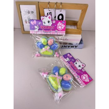 Jucarie Antistres Squishy, Flippy, cu Revenire Lenta, Model Labuta de Pisica Pufoasa, 12.5x10.5 cm, 220g, Squeeze Pinch Family, 