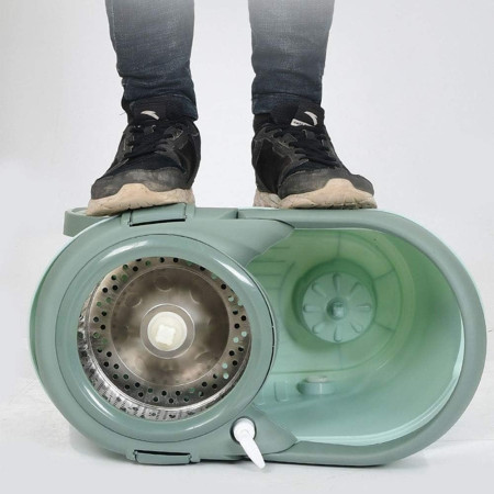 Set mop rotativ cu galeata Flippy, material plastic si microfibra, o rezerva inclusa, rezistent, cu dop scurgere, vas detasabil, orificiu pentru solutie, pentru interior, capacitate 8 l, verde