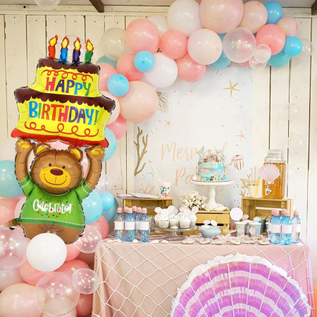 Balon din Folie Metalizata, Flippy, Figurine Animalute, Model Ursulet cu Tort Aniversar, 124x65 cm, Ambalaj Individual, Pai Inclus, Umflare cu Aer sau Heliu, Multicolor