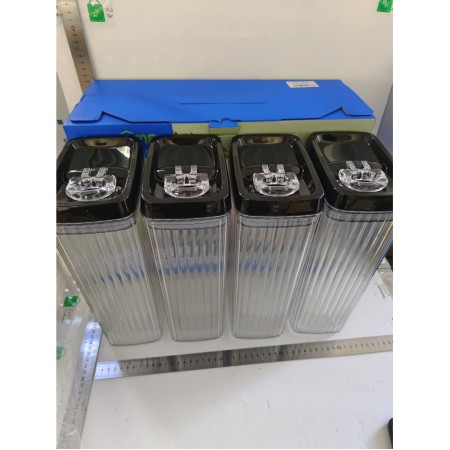 Cutii de Depozitare Alimente, Flippy, Set din 4 Cutii de tip Container, Recipiente pentru Cereale in Bucatarie,  Transparente cu Capac Negru