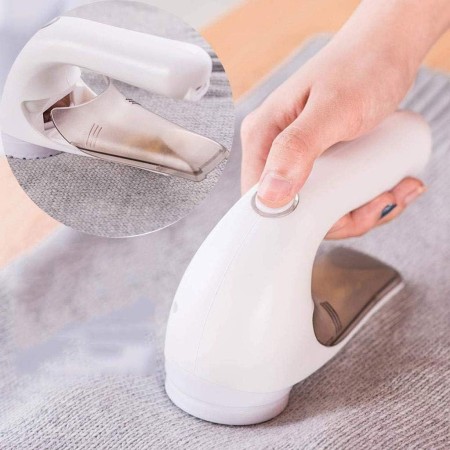 Aparat Pentru Curatat Scame, Par Si Praf, Flippy, Trimmer pentru Diferite Tipuri De Material, Cu Lame Din Otel Inoxidabil, Maner Ergonomic, Incarcare Prin USB, 15x6x9 cm, Alb