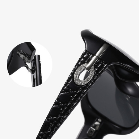 Ochelari de Soare Dama, 2012, Black / Purple / Gray
