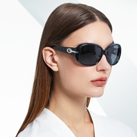 Ochelari de Soare Dama, 2012, Black / Purple / Gray