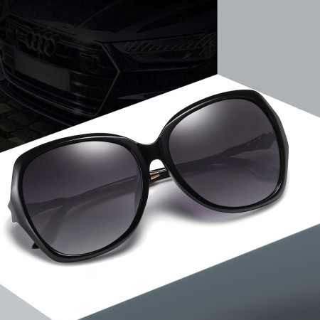 Ochelari de Soare pentru Femei, 8881, Black / Gray