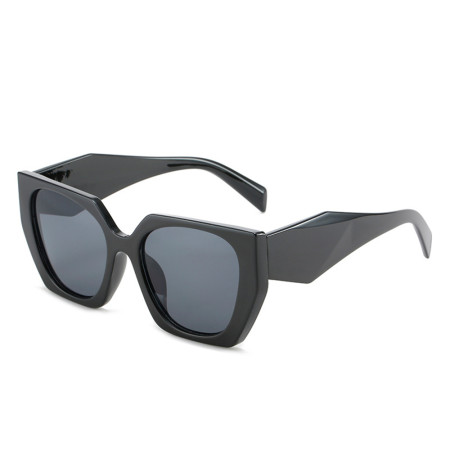 Ochelari de Soare pentru Femei 3967, Black / Gray